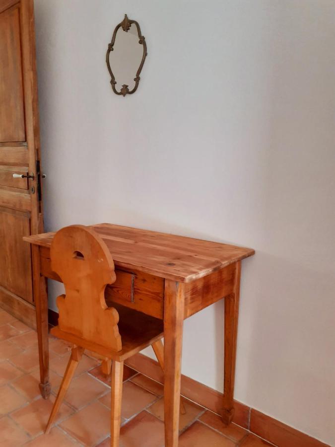 Gite Des Tineries Villa Lagrasse Esterno foto